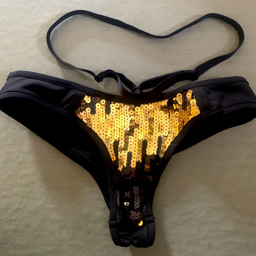 Bandurska Pole shorts